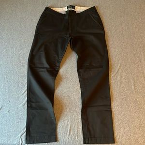 Abercrombie & Fitch 32x32 stretch chino pants